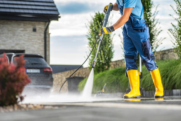 Garage Pressure Washing in Polk City, FL